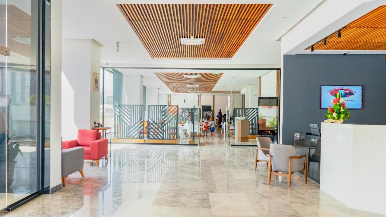 Star Land Hotel Bastos Яунде Экстерьер фото